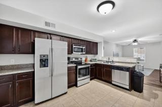 Cozy 2BR getaway with modern comfort - 1