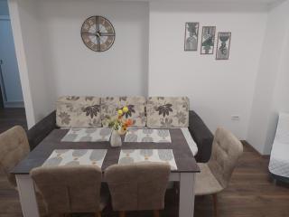 Urban Nest Modern Apartment Near Center - 8