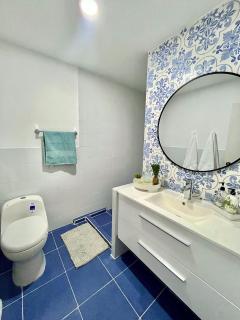 A3-1 Balcones - Apartamento con Full Aire Acondicionado y Agua Caliente dentro de las muralla - 6