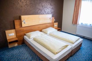 Gasthof - Landhotel Ernst - 9