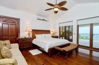 Villa Vita Oceanfront Mansion - 5