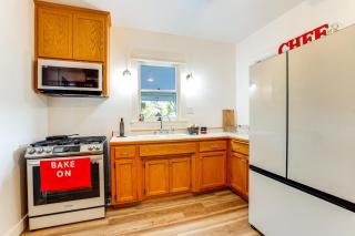 28 Acres in Wine Country! Central California Oasis - 1