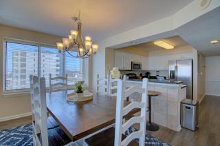 Crescent Shores South - 612 - 2