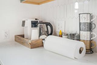 Sage & Stone Cottage - 4