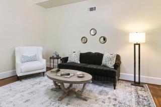 Charlton On Lafayette - 3