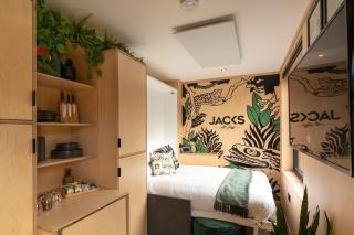 The Jungle - Unique Hot Tub Cabin in Millport - 7