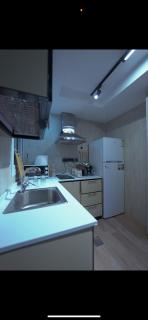 Luxury apartment Self Check-in 85 Screen Cardgames - 8