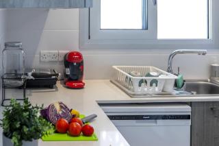 Majestic Sunset Salt Lake Views 300m From Beach - 9