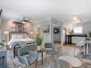 Broughton Deco Carriage - Savannah - 7