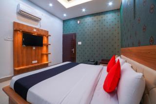 Collection O Rudrapur Bus Stand Formerly Corinthian - 3