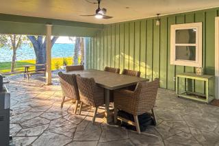 Lakefront Livingston Vacation Rental with Boat Dock! - 8