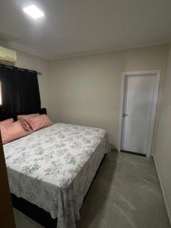 Casa bem localizada! Próximo a BR 277 e Av das Cataratas - 8