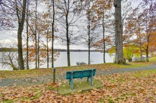 Lakefront Cabin Living with Dock Access on Sodus Bay - 8