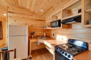 Lakefront Cabin Living with Dock Access on Sodus Bay - 2