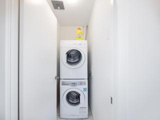 The Assery Suites - Downtown Entertainment District Toronto - 3