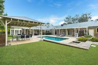 Private Countryside Retreat Near Melbourne Pool Huge Grounds - 5