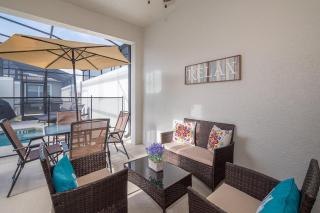 4834BV TOWNHOUSE 4 BEDROOMS & 3 BATHROOMS + POOL - 7