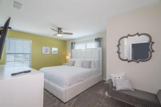 4975AN TOWNHOUSE 5 BEDROOMS & 4 BATHROOMS + POOL - 7