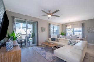 4975AN TOWNHOUSE 5 BEDROOMS & 4 BATHROOMS + POOL - 5