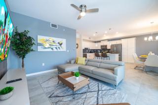 3141-307DM STOREY LAKE, CONDO 2/2 LAKE VIEW - 0