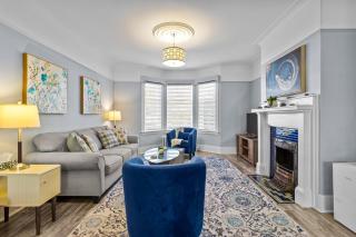 1942 Boathouse Harbour Views 2Bd Parking - 0