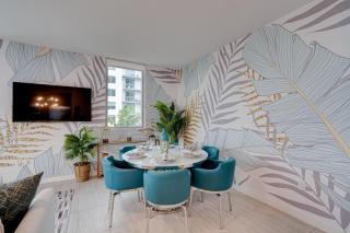 3900-717AS DESIGN DISTRICT, CONDO 2 BEDROOMS & 2 BATHROOMS & BAY - 3