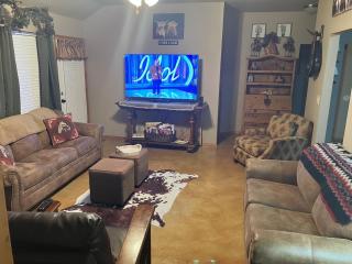 And Boots Start Knocking 3 beds Super Host Status - 0