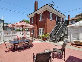 Drayton Place Carriage Unit 2 - 6