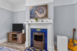 1942 Boathouse Harbour Views 2Bd Parking - 3