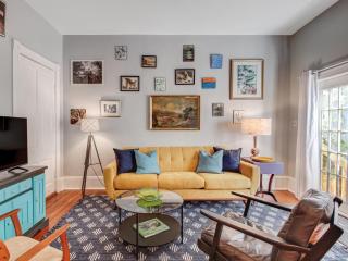 Cottage at Thomas Square - 7