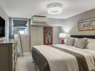 Beachside Villa Unit 1 - 6