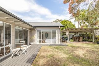 Retreat at Nelson, 2 Hough St - air conditioned, Wi-Fi, Linen and Bed Making - 8