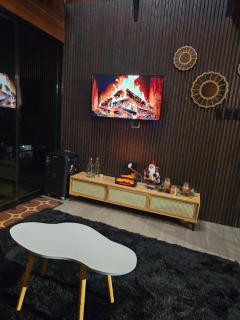 33 0VG by Tasha's Place - 1