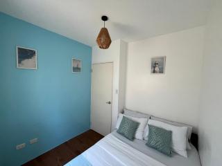 The Airport Guest House by Casa Brisa - 1