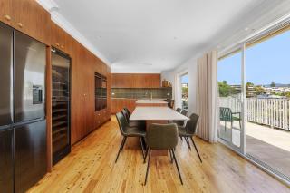 Burri Burri, Gerringong - 1