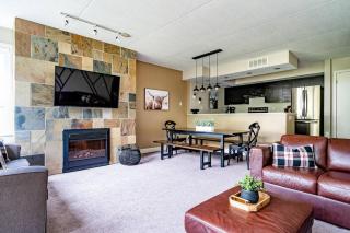 Easy Rider Chalet Steps to Lift & Blue Village - 9