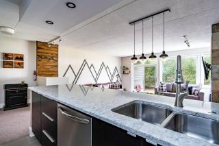 Easy Rider Chalet Steps to Lift & Blue Village - 8