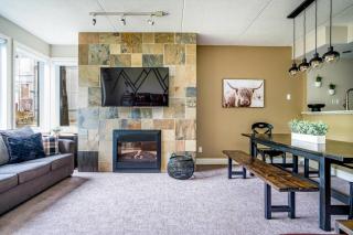 Easy Rider Chalet Steps to Lift & Blue Village - 1