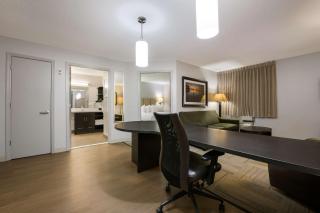 Sonesta Simply Suites Huntsville Research Park - 7