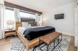 Lift Side Luxury Newly renovated walk to village - 4