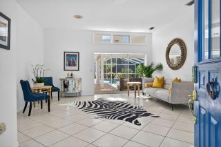 Seabreeze Pool Retreat - 2