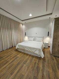 شقة الحياة - 5