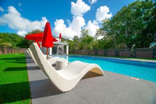 Arza Modern Escape - Stylish 1BR Apt Pool ad Gym - 2