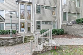 Chateau Ridge Retreat - Ski-In Ski-Out Winter Fun - 9