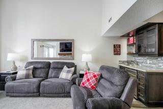 Slopeside Haven - Ski-In Ski-Out Adventure Base - 6