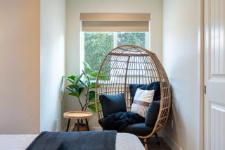 New modern home - movie and game room - Family Friendly - 9