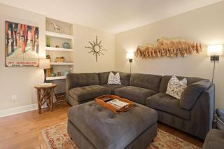 Abbot House Condo 4 with SHARC Passes - Sunriver - 9