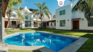 Family House with Pool and Jacuzzi in Morelos - 0