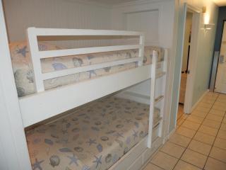 Pelican Beach 2008 condo - 4