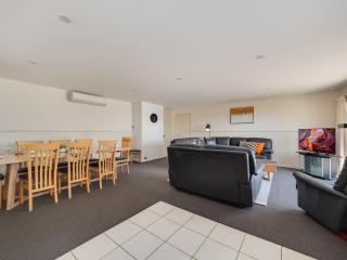 Whistler Three - Prestige Jindabyne Townhouse - 6